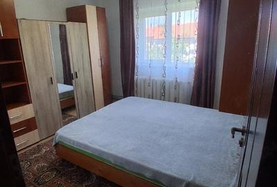 Apartament cu 3 camere decomandat în Central - 2