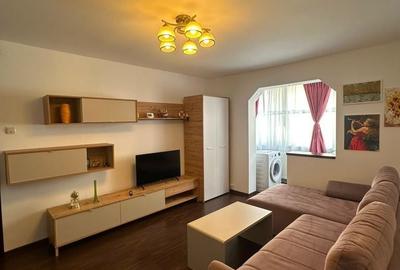 Apartament cu 2 camere semidecomandat în Noua