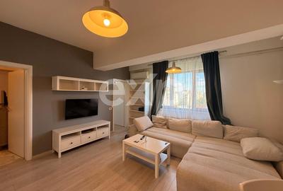 Apartament cu 2 camere semidecomandat, mobilat în Central