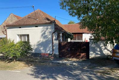 Casă cu 2 camere în Beriu