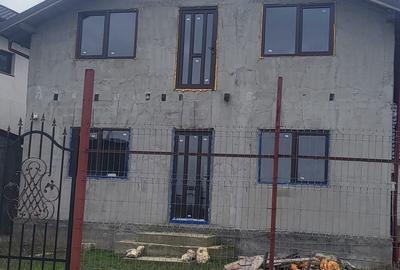 Casă cu 4 camere în Valu lui Traian - 4
