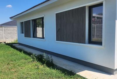 Casă cu 3 camere decomandat în Paleu - 3