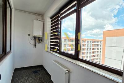 Apartament cu 2 camere decomandat în Tractorul - 10