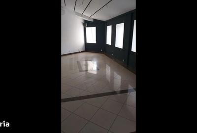 Spațiu comercial, de 570 mp, în Gara de Nord