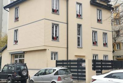 Casă cu Teren 200 Mp în Obor - 1