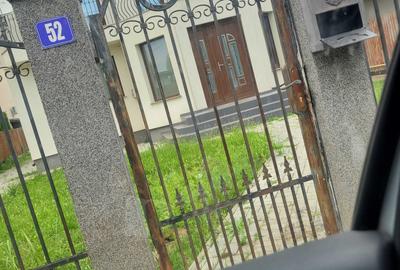 Casă cu 4 camere în Vest - 1