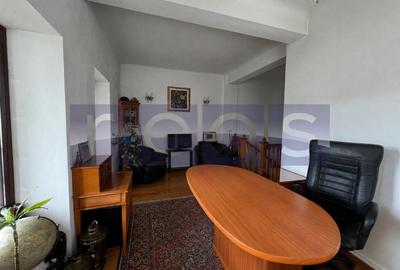 Apartament cu 5 camere decomandat, mobilat în Barbu Văcărescu
