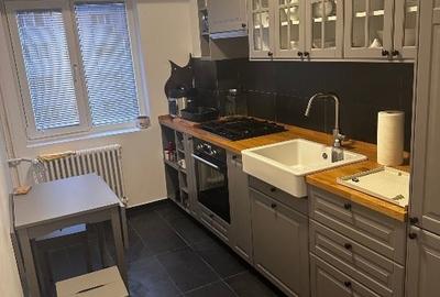 Apartament cu 3 camere decomandat, mobilat în P-ța Victoriei - 2