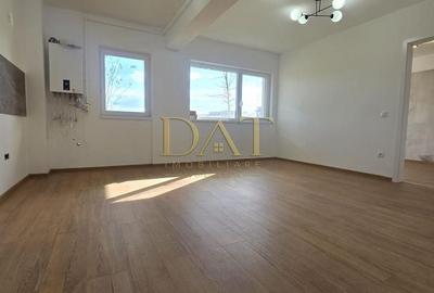 Apartament cu 3 camere în Baciu