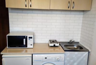 Garsonieră decomandată în Complex Studențesc