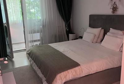 Apartament cu 3 camere semidecomandat în Titan - 5