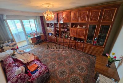 Apartament cu 2 camere decomandat în Ceair
