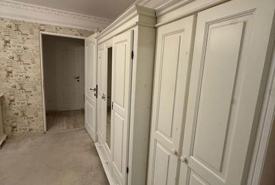 Apartament cu 2 camere semidecomandat, mobilat în Central