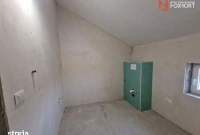 Casă cu 4 camere cu Teren 280 Mp în Moșnița Nouă