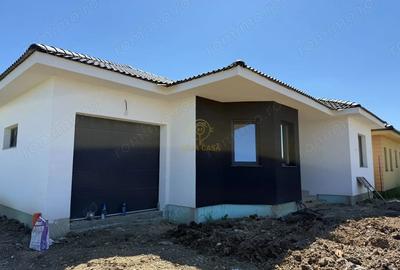 Casă cu Teren 650 Mp în Mărtinești - 2
