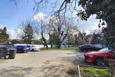Spațiu comercial, de 150 mp, în Central