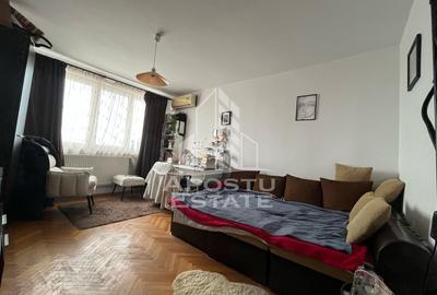 Apartament cu 3 camere decomandat în Spitalul Județean - 4