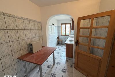 Casă cu 6 camere cu Teren 395 Mp în Central - 3