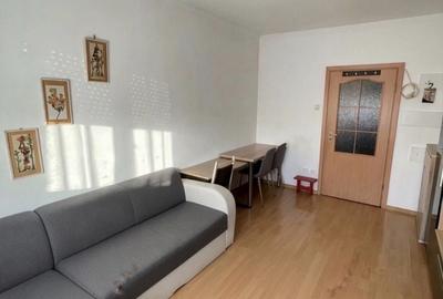 Garsonieră în Decebal