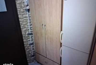 Garsonieră decomandată în Tei - 6