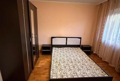 Apartament cu 3 camere decomandat în Central - 2