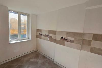 Apartament cu 2 camere decomandat în Central - 3