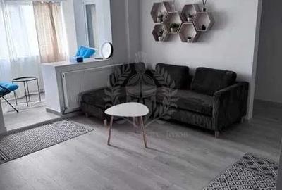 Apartament cu 2 camere semidecomandat în Republicii