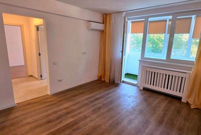 Apartament cu 3 camere semidecomandat în Gara de Nord
