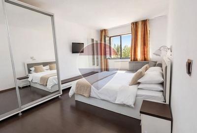 Apartament cu 3 camere decomandat, mobilat în Podu Roș