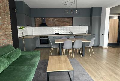 Apartament cu 3 camere decomandat în Central - 1