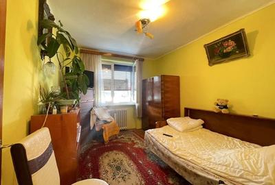 Apartament cu 3 camere decomandat în Central - 4
