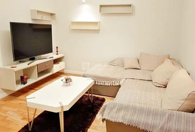 Apartament cu 2 camere semidecomandat, mobilat în Central - 1