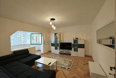 Apartament cu 4 camere decomandat, mobilat în Aradului