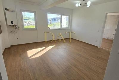 Apartament cu 3 camere în Baciu
