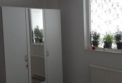Apartament cu 3 camere decomandat în Drumul Taberei - 2