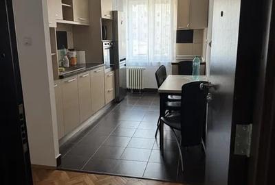 Apartament cu 2 camere decomandat în Decebal - 4