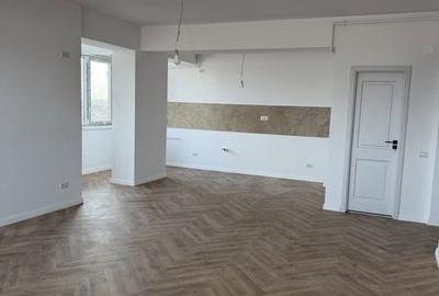 Apartament cu 3 camere în Central - 1