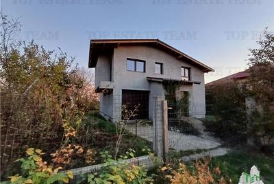 Casă individuală cu 4 camere cu Teren 719 Mp în Frumușani - 1