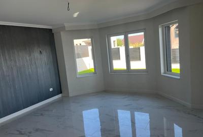 Casă individuală cu 4 camere cu Canalizare în Cug - 32