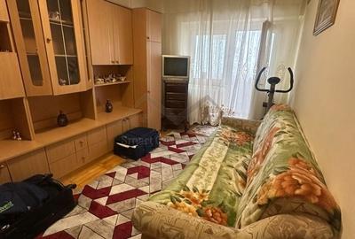 Apartament cu 3 camere decomandat în Păcurari - 3