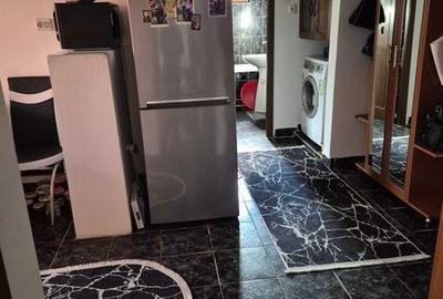 Apartament cu 2 camere decomandat în 9 Mai - 6