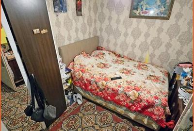 Casă cu 5 camere cu Canalizare în Giulești - 11