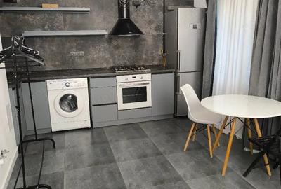 Garsonieră decomandată în Roșu - 1