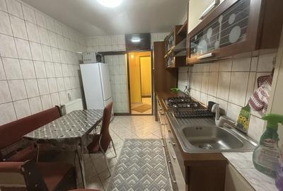 Apartament cu 2 camere decomandat în Central - 2