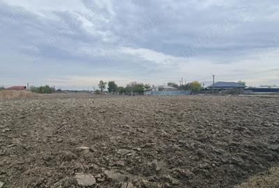 Teren de 2079 mp, în Baldovinești
