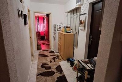 Apartament cu 2 camere decomandat în Burdujeni