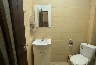 Garsonieră decomandată în Central
