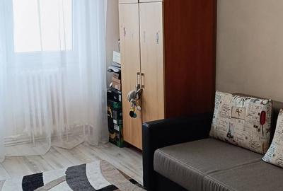 Apartament cu 4 camere decomandat, mobilat în Cug - 2
