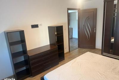 Apartament cu 2 camere decomandat în Nicolina