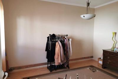 Casă individuală cu 9 camere cu Canalizare în Daneș - 5